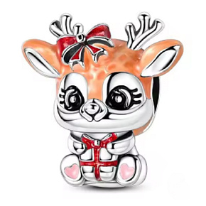 Charm Vánoční Sobí holčička s mašlí, symbol vánoční lásky a kouzla, korálek na náramek vánoce