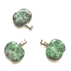 Anyolith / Rubin in Zoisit Apfel der Erkenntnis Anhänger Naturstein 1,5 cm, lindert Stress