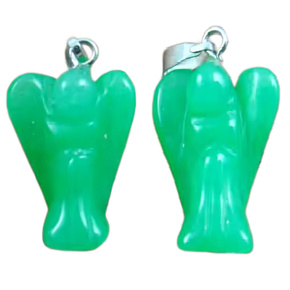 Chalcedon zelený Anděl strážný přívěsek přírodní kámen 1,7 cm 1 kus, kámen lásky a radosti