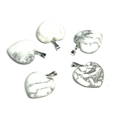 Magnesit / Howlite White Heart Anhänger Naturstein 20 mm, Reinigung Stein
