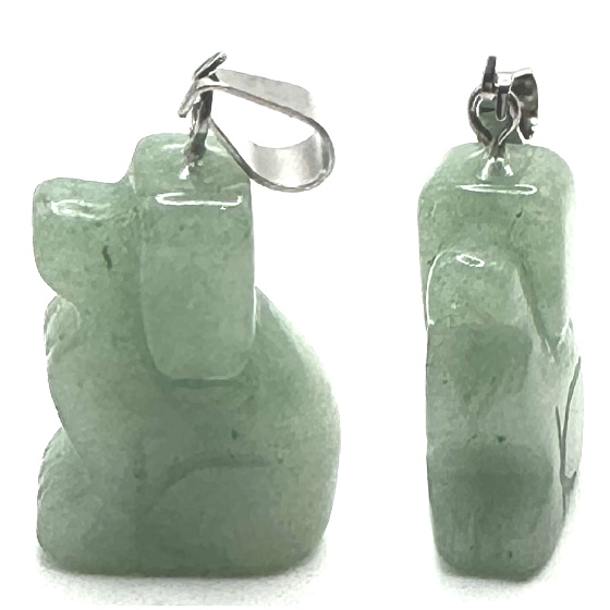 Chalcedon grün Hund Anhänger Naturstein, handgeschliffene Figur 1,8 x 2,5 x 8 mm, Stein der Liebe, Freude