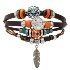 Mehrlagiges Lederarmband, Feder + Mond-/Sonnensymbol, größenverstellbar