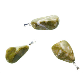 Epidot Troml-Anhänger Naturstein M, ca. 3,5 cm, Herz-Heilstein