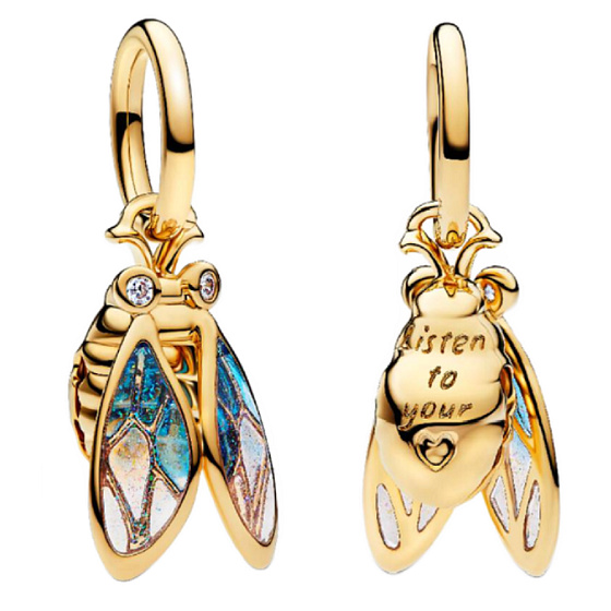 Charm Cikáda – přívěsek na náramek, „Listen to your heart“, symbol proměny, intuice a nového života, zvíře