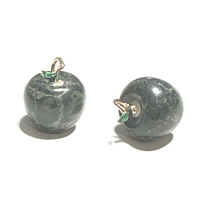 Serpentin Apfel der Erkenntnis Anhänger, Naturstein 2,7 x 15 mm, Heilstein
