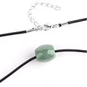 Jadeit Burmesischer grüner Naturstein Perle auf Leder 1,5 x 1,4 cm, Liebe Glück
