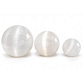 Selenit / Alabaster Kugel Naturstein 6 cm, Engelsenergie Selenit / Alabaster Kugel Naturstein 6 cm, Engelsenergie