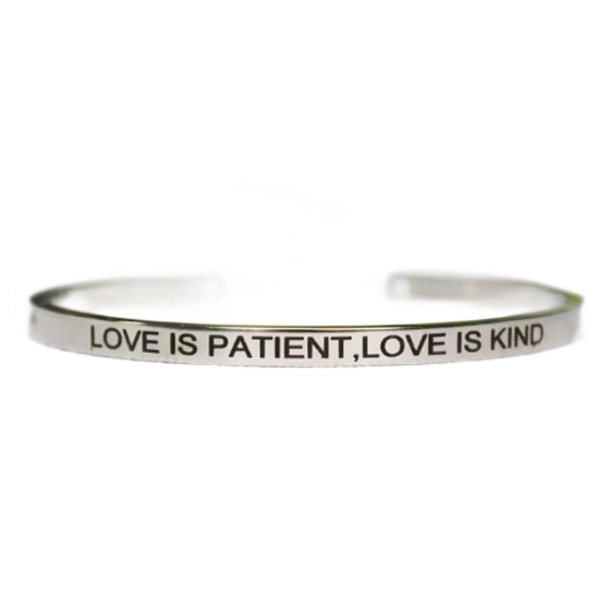 Edelstahlarmband silber mit Gravur Liebe ist geduldig..., offene Manschette, 4 mm