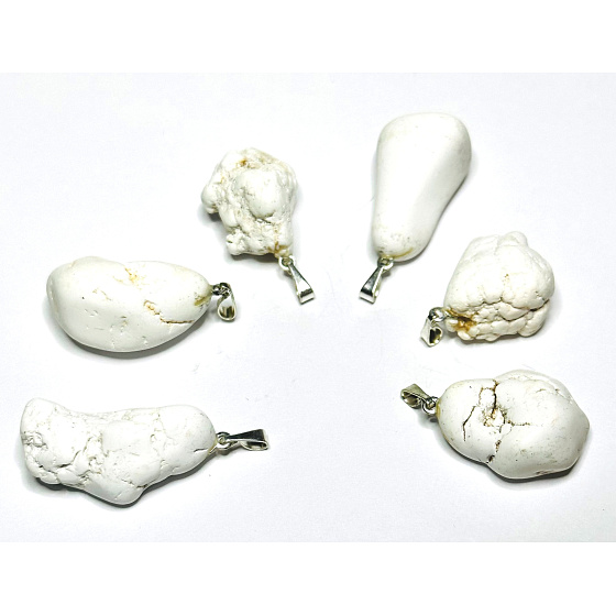 Magnesit / Howlit weiß natur Troml-Anhänger Naturstein, 2,2-3 cm, 1 Stück, Reinigungsstein