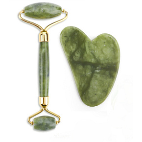 Jade Gua Sha 5 x 8 cm + Massagerolle 14 x 5,5 cm reduziert Falten, Schwellungen, verbessert die Elastizität der Haut, Set ohne Verpackung