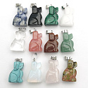 Crystal Dog Anhänger Naturstein, handgeschliffene Figur 1,8 x 2,5 x 8 mm, Stein der Steine