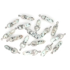 Jaspis Lotus Pendel sechseckiger Anhänger Naturstein 41 x 13 mm, handgeschnitzt, 1 Stück Jaspis Lotus Pendel sechseckiger Anhänger Naturstein 41 x 13 mm, handgeschnitzt, 1 Stück