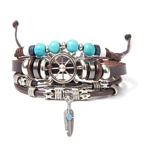 Mehrschichtiges Lederarmband, Symbol Helm + Feder, größenverstellbar