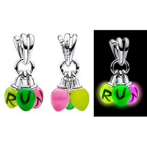 Charm Stranger Things Žárovky zářící ve tmě - Upside Down, luminozní přívěsek na náramek film Charm Stranger Things Žárovky zářící ve tmě - Upside Down, luminozní přívěsek na náramek film