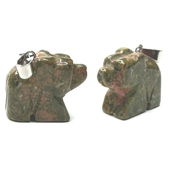 Unakit Bär Anhänger Naturstein, handgeschliffene Figur 1,8 x 2,5 x 8 mm, Stein des persönlichen Wachstums und der Vision