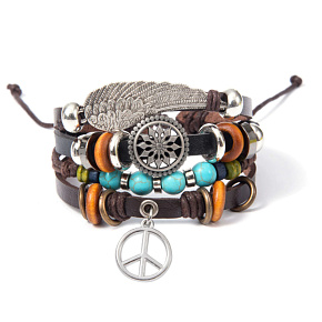 Mehrlagiges Lederarmband, Engelsflügel + Hippiesymbol, größenverstellbar Mehrlagiges Lederarmband, Engelsflügel + Hippiesymbol, größenverstellbar