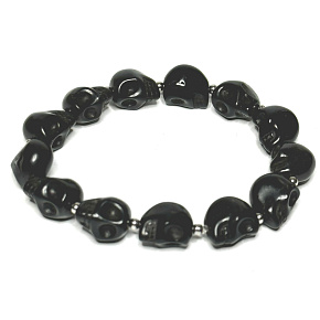 Magnesit / Howlit schwarz Totenkopf handgeschnitzt, Armband elastisch Naturstein 10 mm / 16 - 17 cm, Reinigungsstein