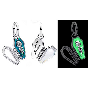 Charm Halloween – tajemná rakev s kostrou, luminozní, přívěsek na náramek Halloween